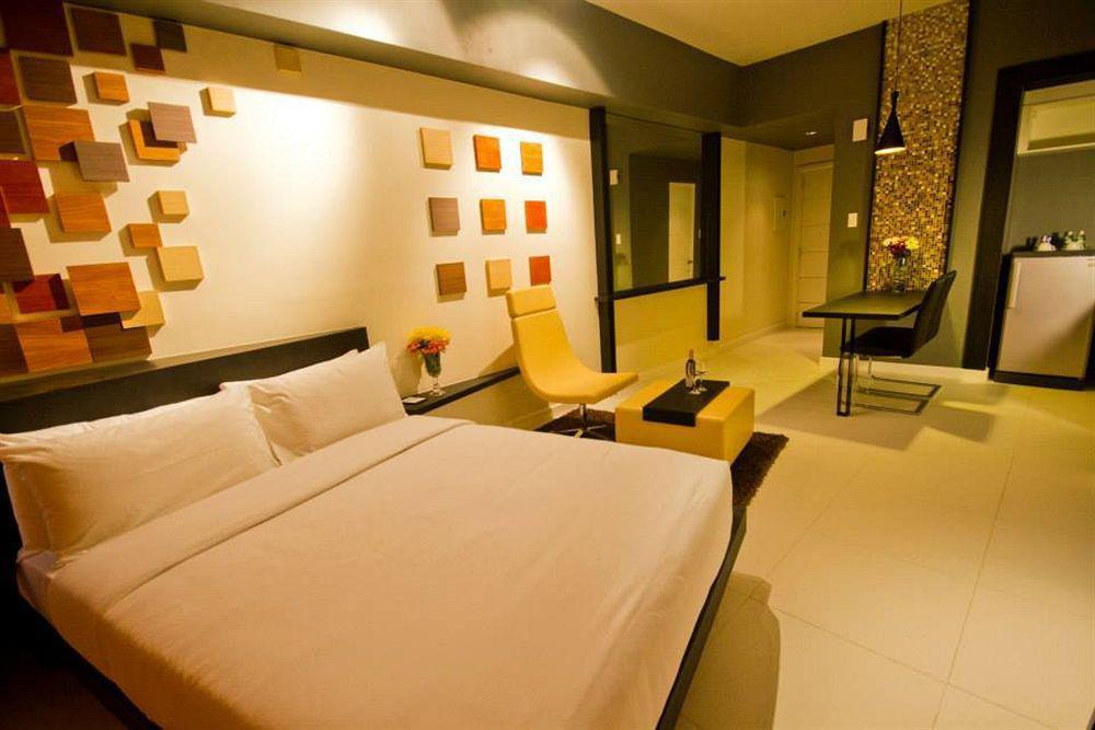Kl Serviced Residences Managed By Hii Makati City Exterior foto