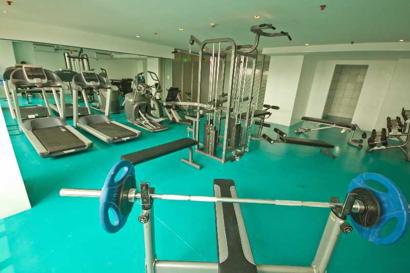 Kl Serviced Residences Managed By Hii Makati City Exterior foto